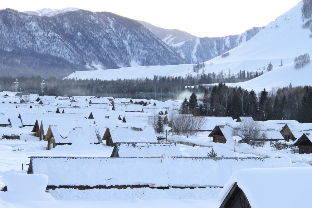 乡村行看振兴新疆禾木边陲小村的冰雪奇缘