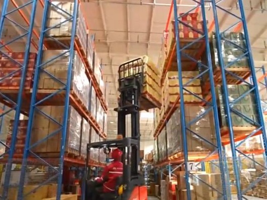 市场利好畅通经济“脉络” 奔腾的中国“春潮涌动”