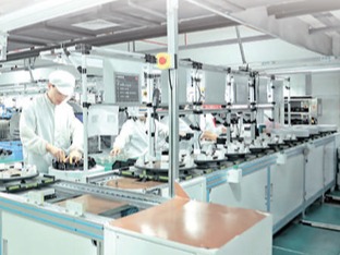 政策合力促进机器人产业蓬勃发展（财经眼·财税金融助力发展新质生产力）