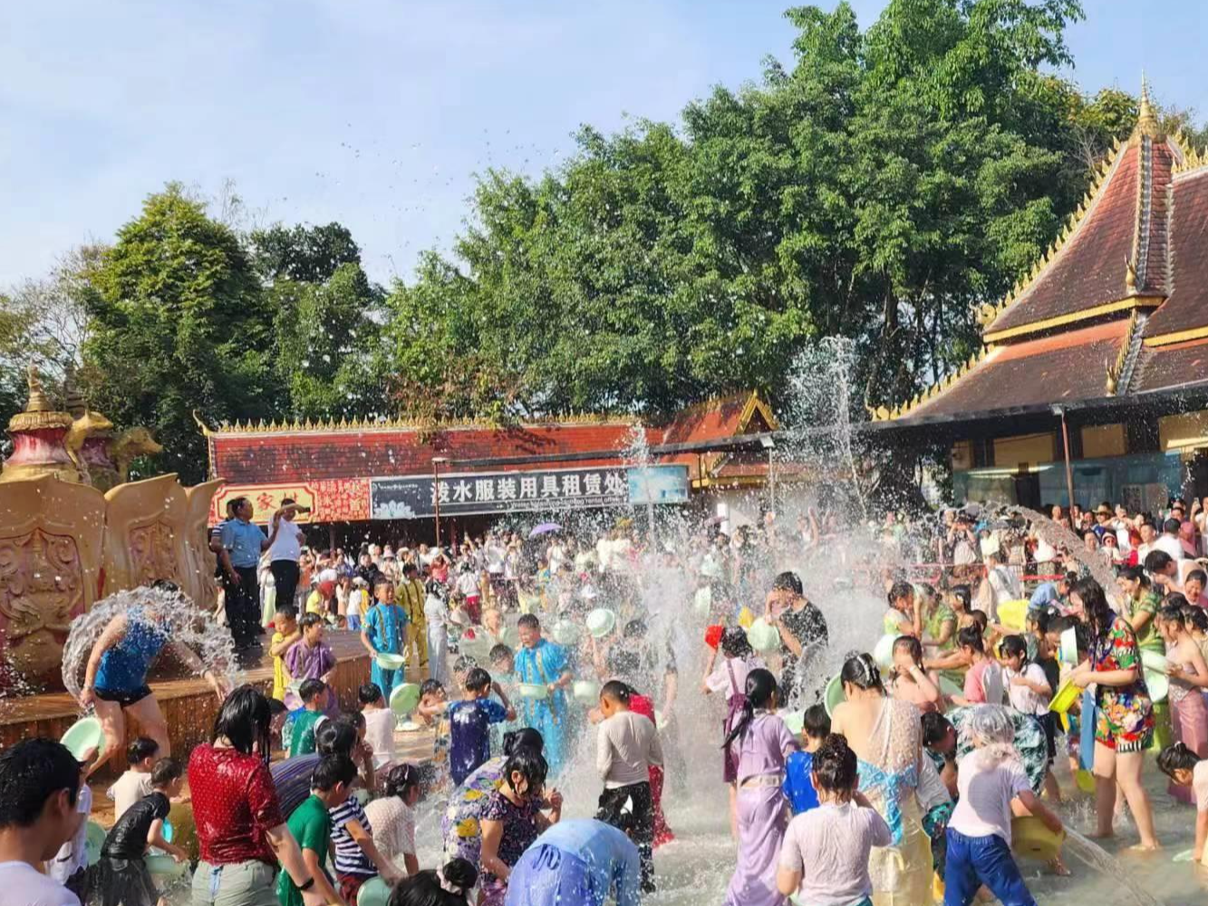 这个四月，一起到云南“打水仗”！