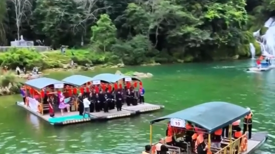 “三月三”“泼水节”，乐翻天！“传统节日+旅游”推动跨境游持续升温