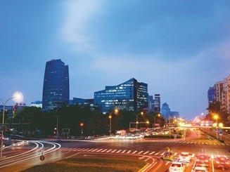 “我们将青春写进了中关村”（留创园走过30年）