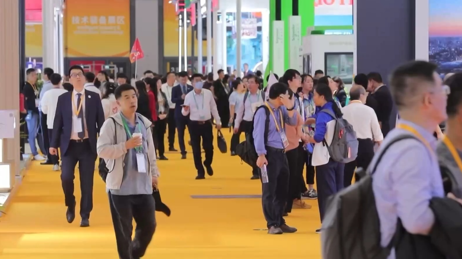 第七届进博会推介会在加拿大温哥华举办