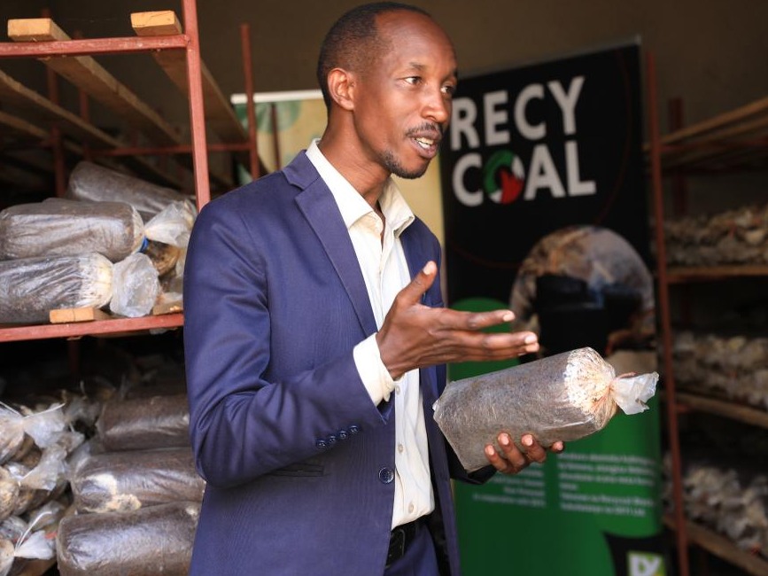 通讯｜中国“幸福草”助力卢旺达青年实现创业梦