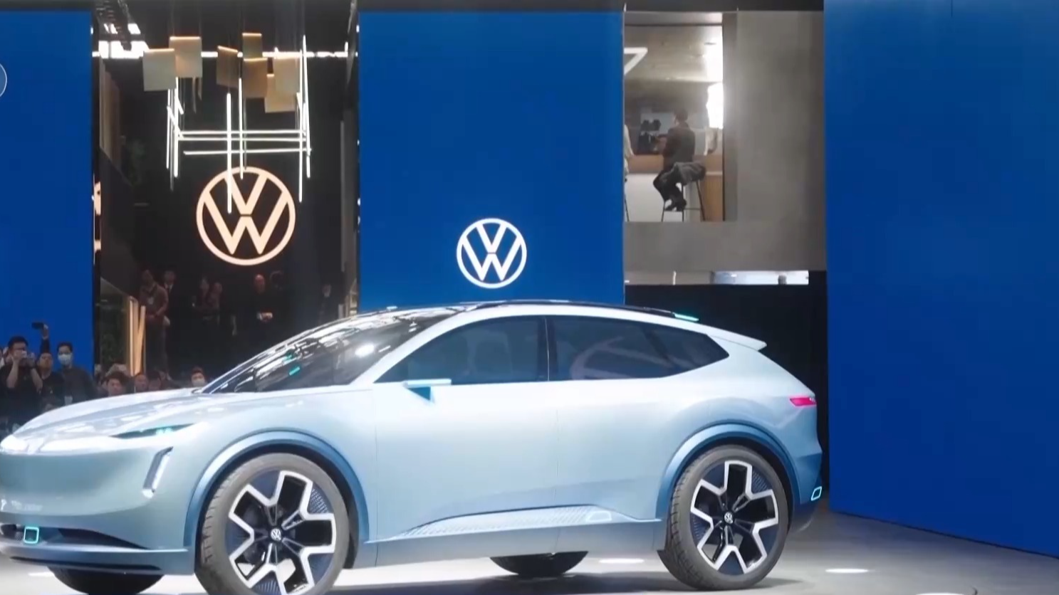 车展挺来“电”！德国汽车工业协会：中国市场令人振奋