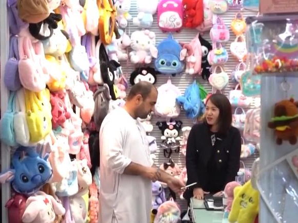 积极因素累积增多 中国外贸稳中提质展现强劲“脉动”