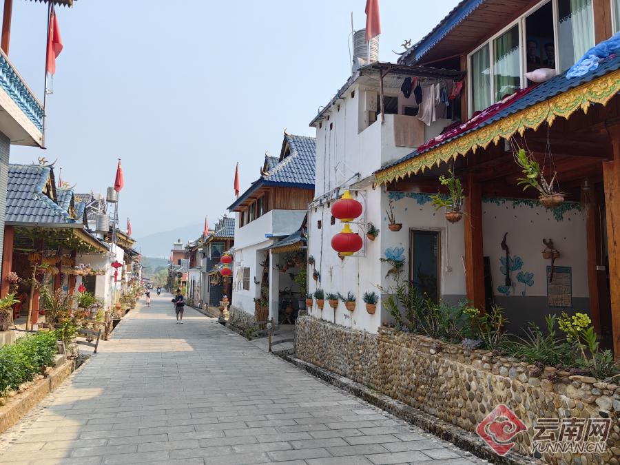 万千气象看云南既有花园村又有旅游村现代化边境幸福村建设看勐海打洛