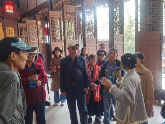 海外华媒寻访巴蜀文化