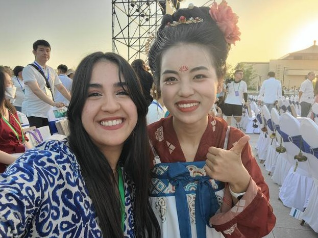 打破西方媒体反华叙事，外国网红呈现真实的中国