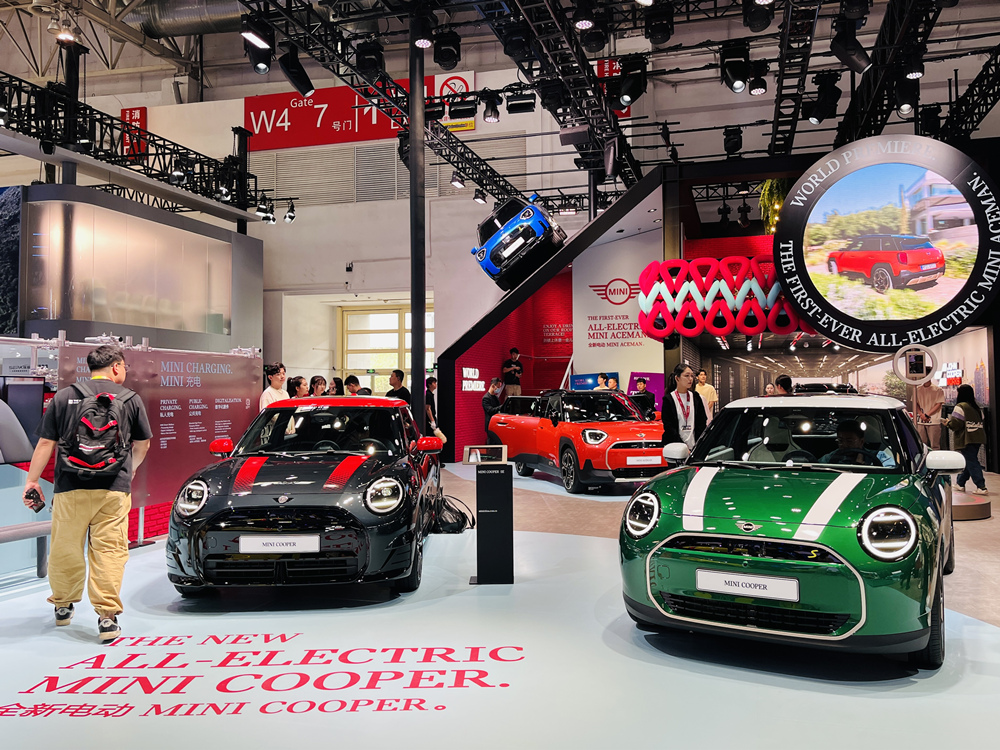 海外网评：欧洲车企以行动展现“投资中国就是投资未来”