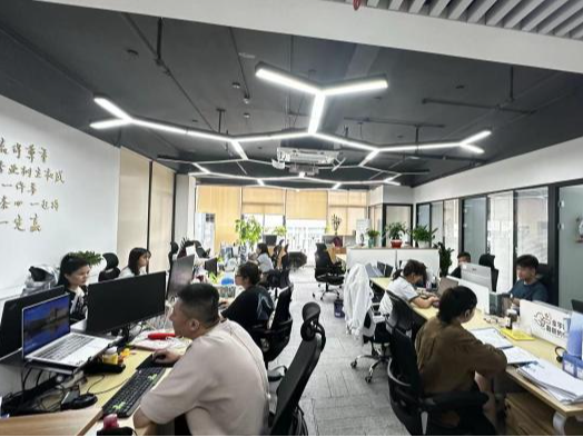 财政金融助企“释能” 新疆喀什经济开发区有何“妙招”？