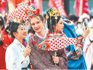 中国旅游发展步入快车道（迈向旅游强国①）