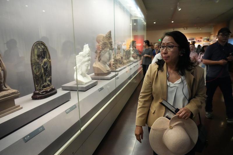 柬埔寨驻华大使：直航航线将促进柬中人文交流