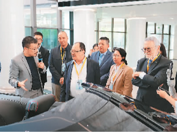 在山城“跨越山海”（我在中国当大使（113））