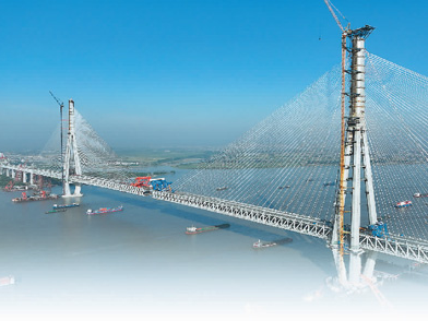 毫厘之间跨长江（跨山越海中国桥）