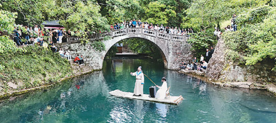 “‘诗与远方’就在我身边”