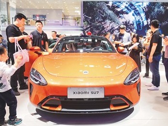 接流量促销量，高管扎堆“开播”