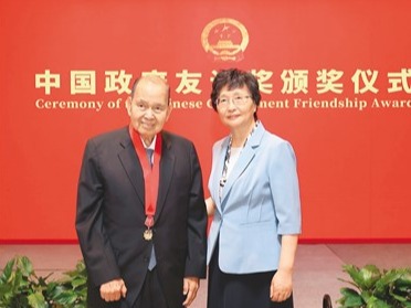 “为促进中外友好交流多作贡献”（侨界关注）