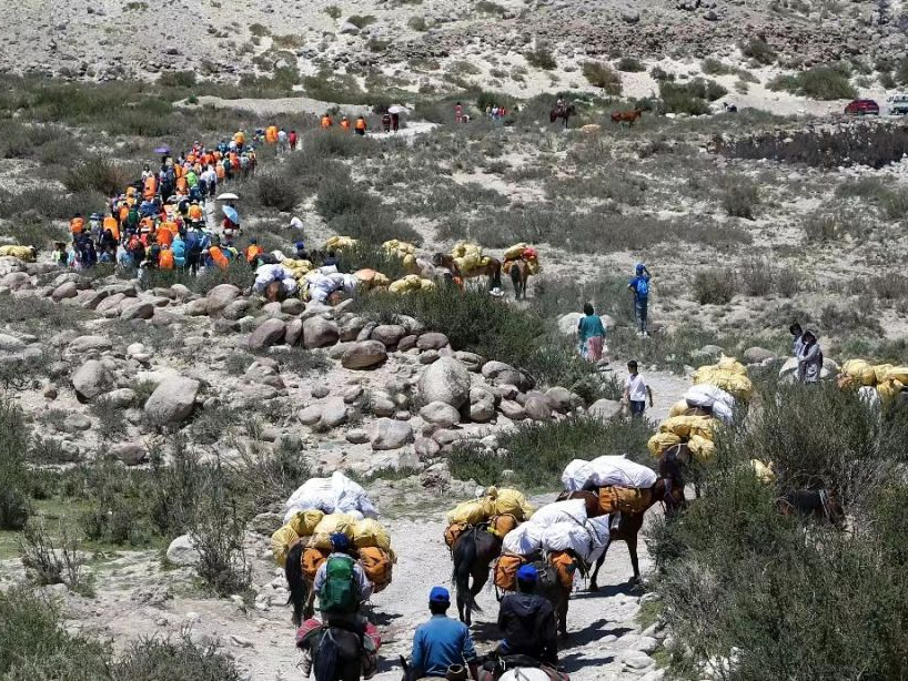 新疆：多元体育活动“点燃”盛夏旅游热