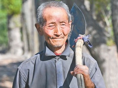 我国十余年治理沙化土地超三亿亩（美丽中国）