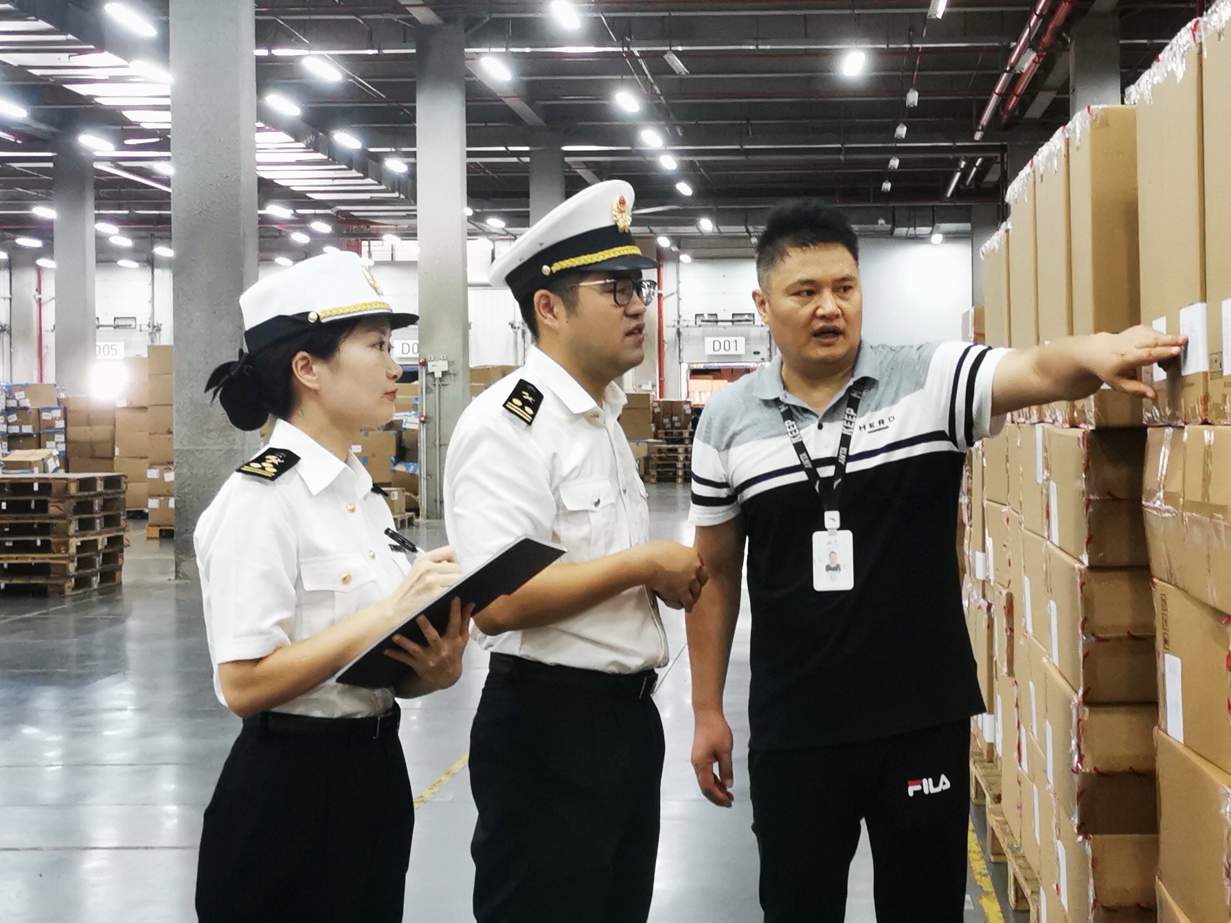 1116套！我国出口最大一批供国际奥委会体育装备