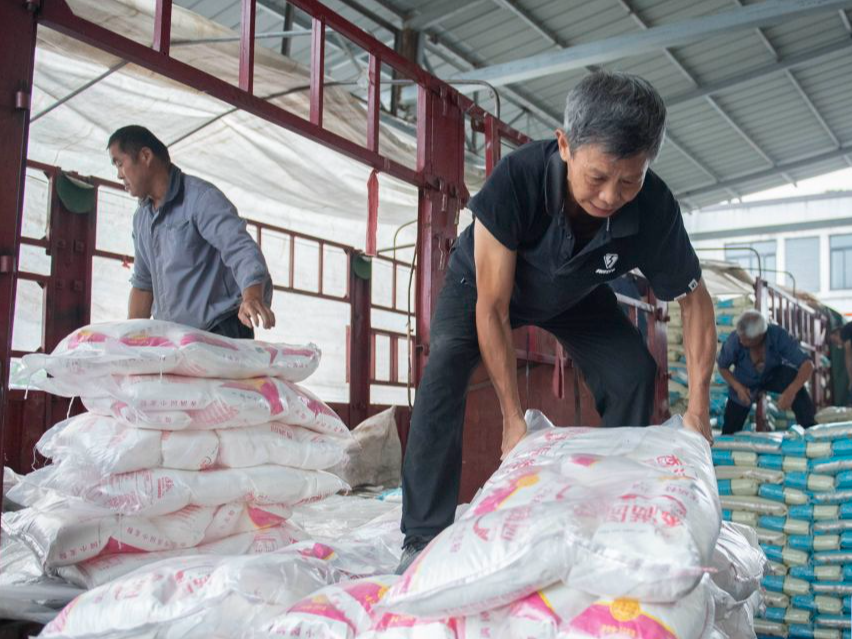 新华全媒+·聚焦防汛抗旱｜安徽黄山：生产生活有序恢复