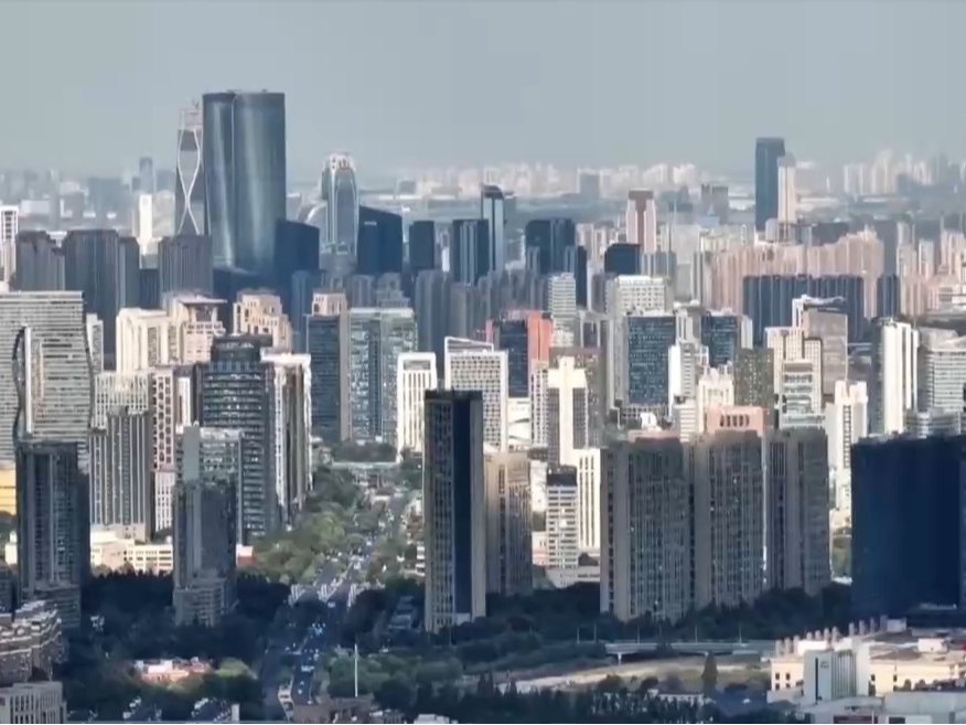 小包裹撬动大市场 超12万家跨境电商企业“乘风出海”