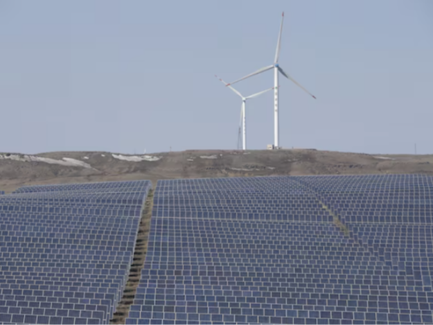 外媒：中国在可再生能源领域居世界领先地位