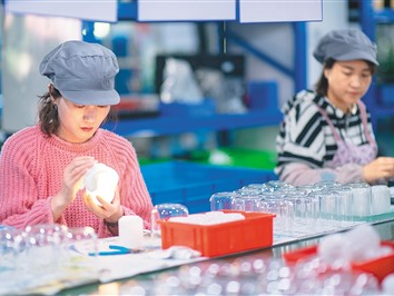 一支手电筒的出海之路（小商品 大产业⑳）