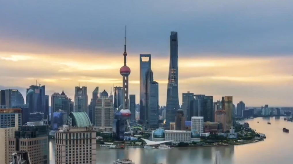 新华全媒+｜多国人士：共产党的领导让中国走向繁荣富强