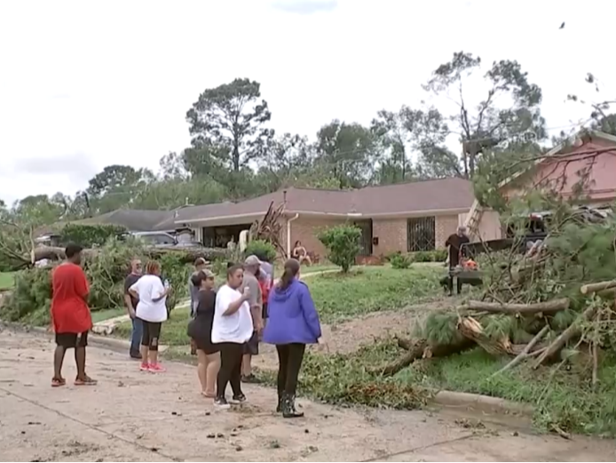 受飓风影响 美国得州仍有87万用户断电