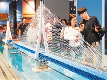 点赞科技之光 感受发展脉动