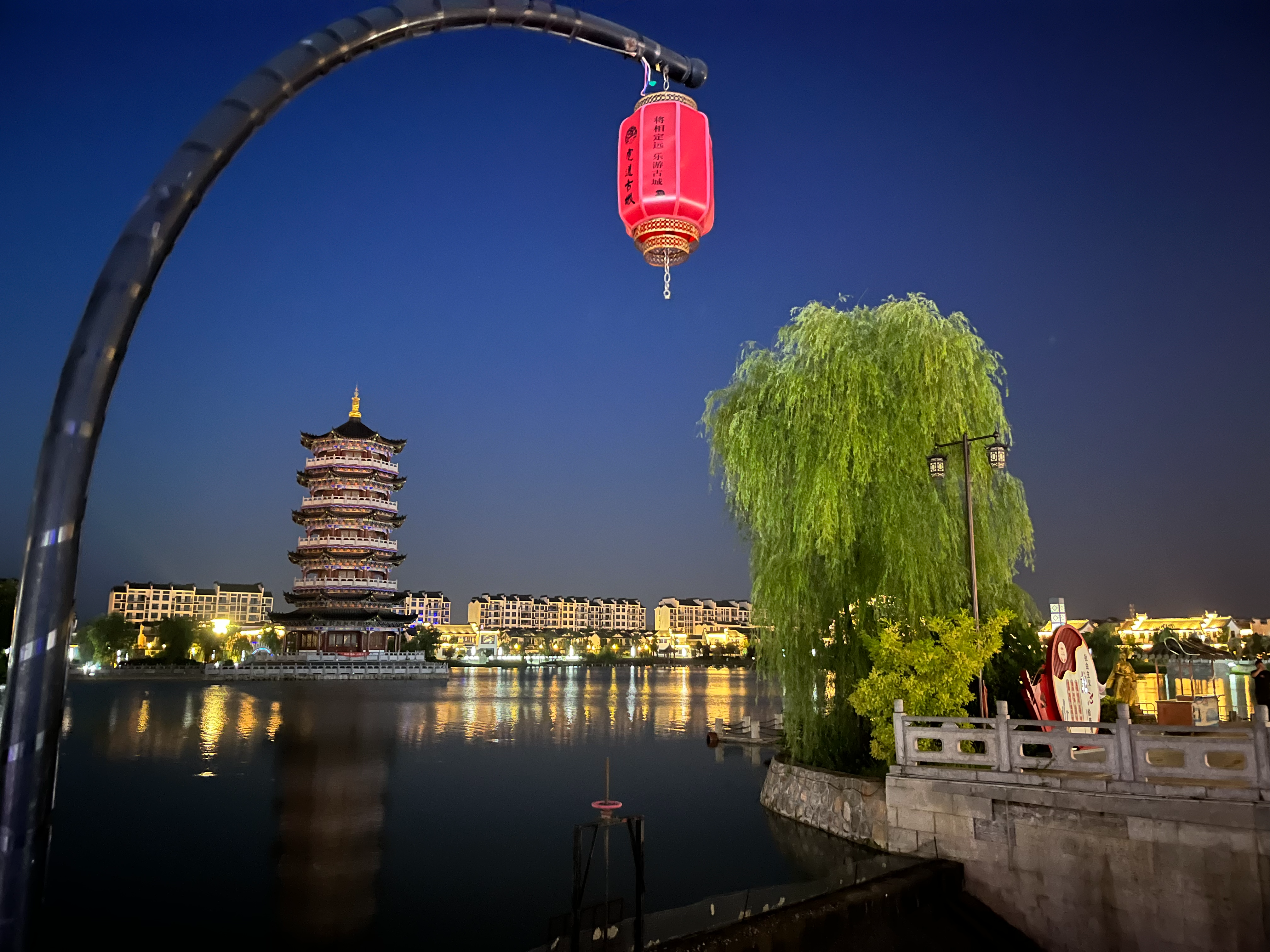 Hi财经 |“你好，中国”，外国游客带火城市文旅