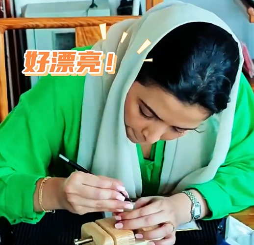 外国友人的篆刻文化体验