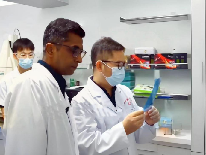 云中锦书丨尼泊尔医学教授拉吉姆：推动尼中友好不断加深