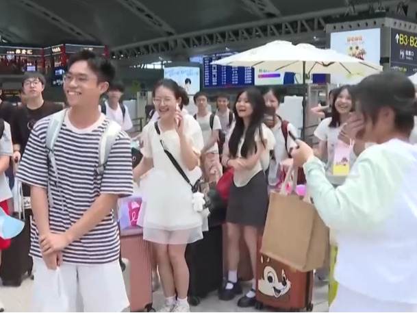 暑运“热”力十足 助“燃”旅游市场