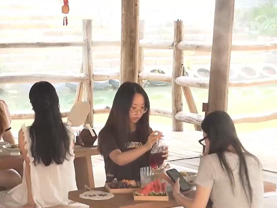 观瀑布、赏陶瓷……多地文旅活动“上新” 消夏纳凉有了新去处