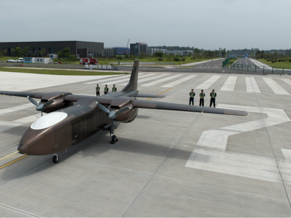 2吨级商载能力！国产大型无人运输机成功首飞