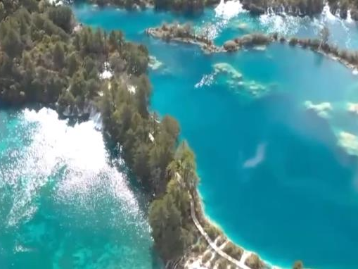 美食经济拉动消费 特色民俗体验助推文旅市场持续升温