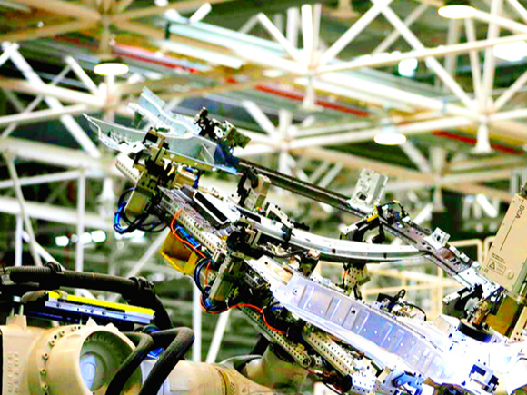 高山峡谷追“新”记