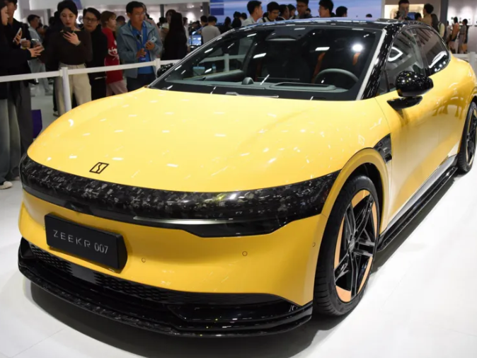 中国车企快速充电技术超越特斯拉