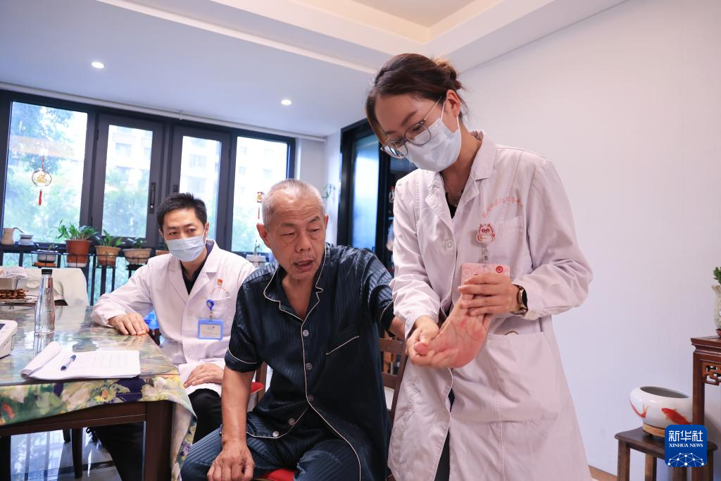 【学习+】“你们的事业是最高尚、最神圣的”