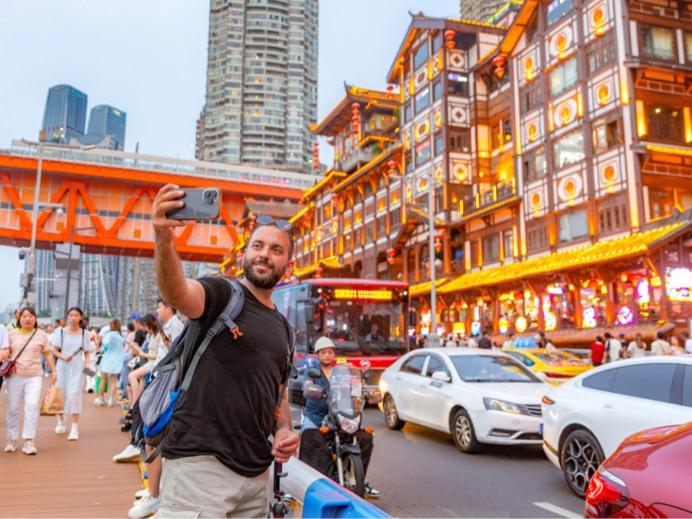 港媒：前7月超1700万人次外国人来华 过境免签政策取得成效