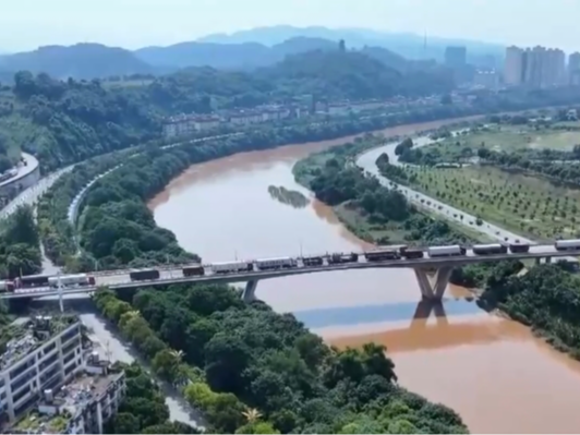 “火热”的口岸贸易是中越经贸往来加密的真实写照