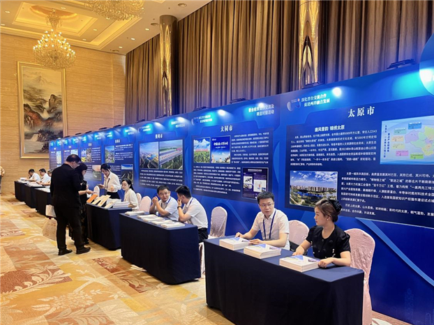 “大陆的机会正在不断涌现”