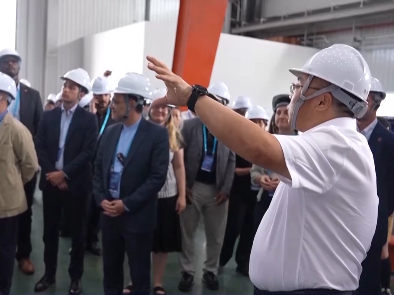 驻华使节走进河北 探索绿色合作新前景