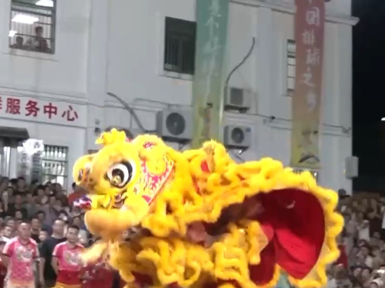 奥运带动全民健身热潮！桥下空间、废旧仓库变球场→