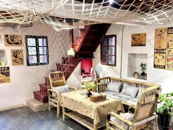 “斜杠”台胞在大陆渔村改造“石头”屋逐梦乡创