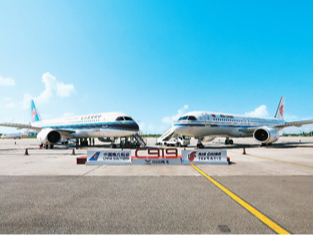 凤舞C919，启航中国红