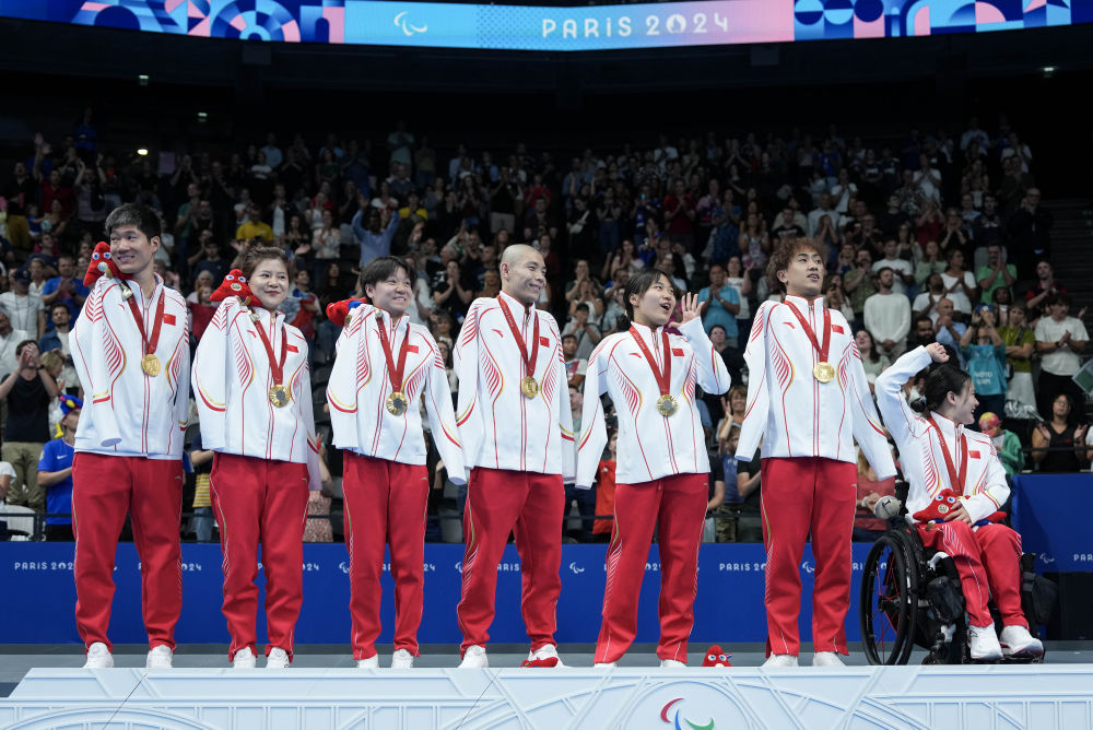 巴黎残奥会｜这一头，撞出世界纪录！